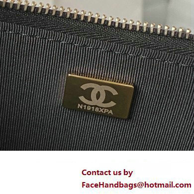 Chanel Shiny Crumpled Lambskin  &  Gold-Tone Metal Large Hobo Bag AS4287 Black 2023